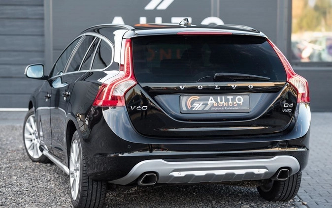 Volvo V60 cena 45900 przebieg: 204000, rok produkcji 2013 z Czarne małe 191